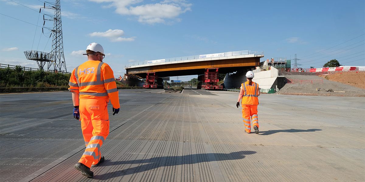 Case study M42 bridge installation HS2 Case study M42 bridge installation HS2