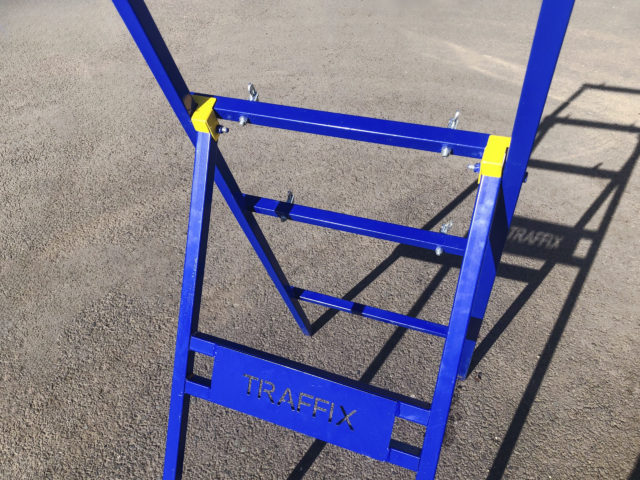 traffix-frame-design redesigned sign frame by traffix