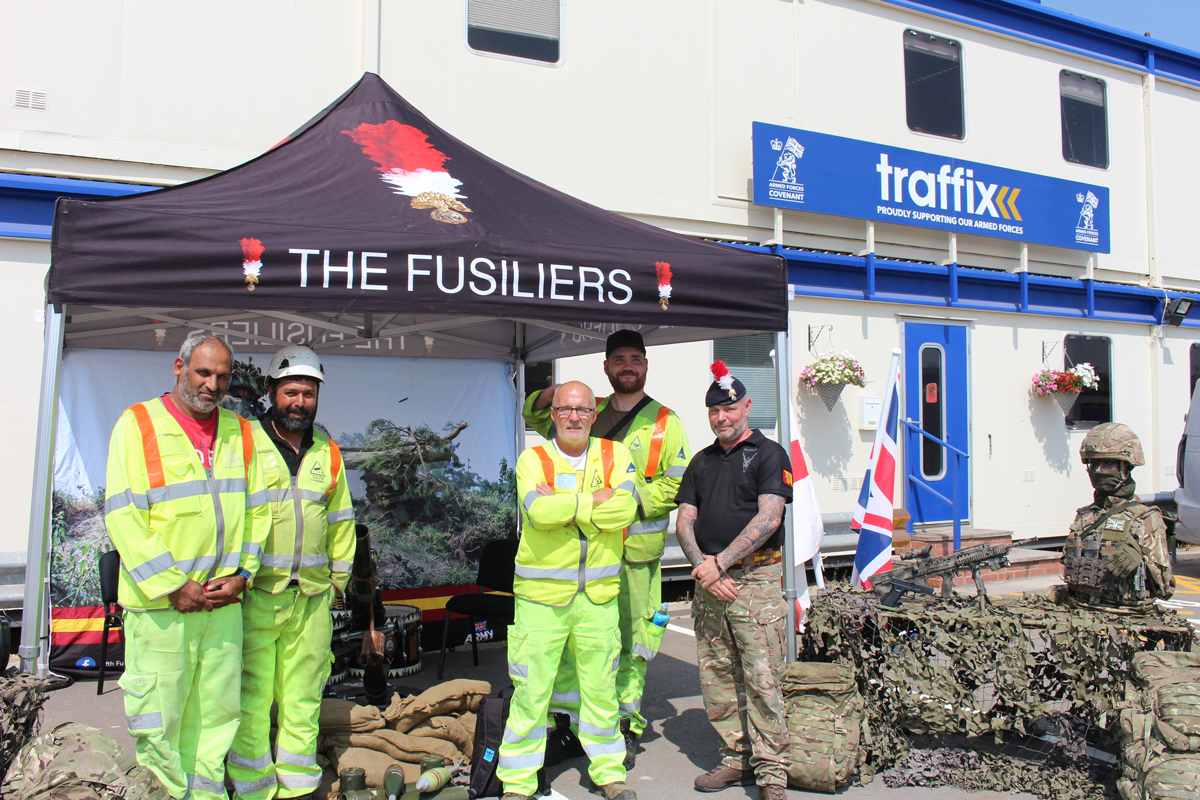 traffix-crew-operatives-with-the-fusiliers Traffix crew operatives with the fusiliers